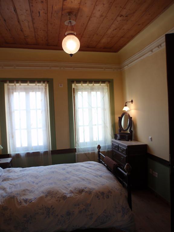 Villa Notia 스칼라 에레수 객실 사진